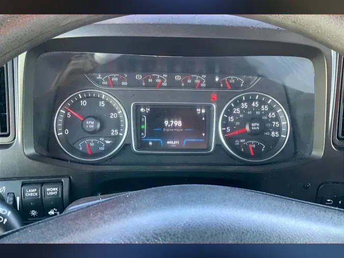 2021 INT LT625 6x4