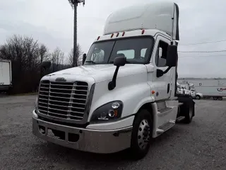2016 Freightliner CASCADIA 125