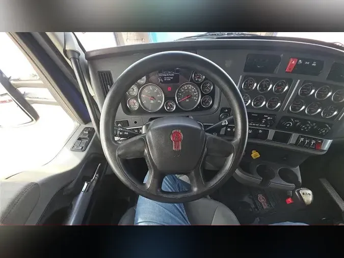 2022 KENWORTH T680