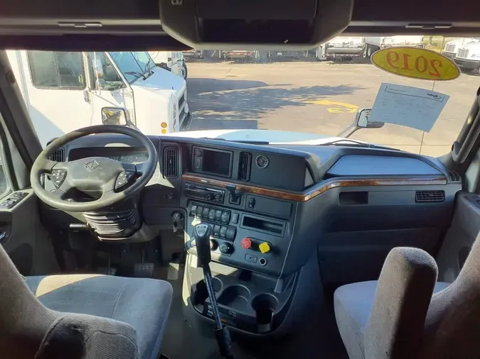 2019 NAVISTAR INTERNATIONAL LT625 SLPR CAB