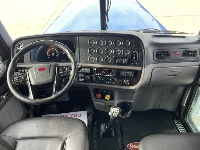 2023 Peterbilt 389c36d306817853d3d3afe6ce6a2aa42b8