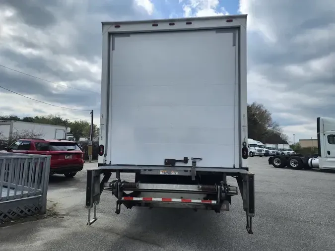 2019 FREIGHTLINER/MERCEDES M2 106