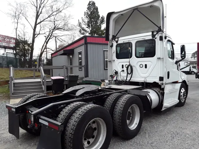 2019 FREIGHTLINER/MERCEDES NEW CASCADIA PX12664