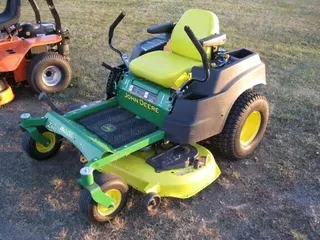 2014 John Deere Z445