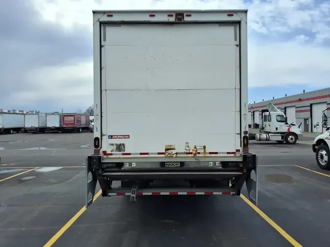 2019 FREIGHTLINER/MERCEDES M2 106