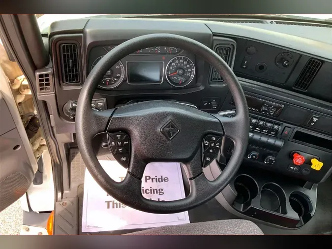2021 INT LT625 6x4