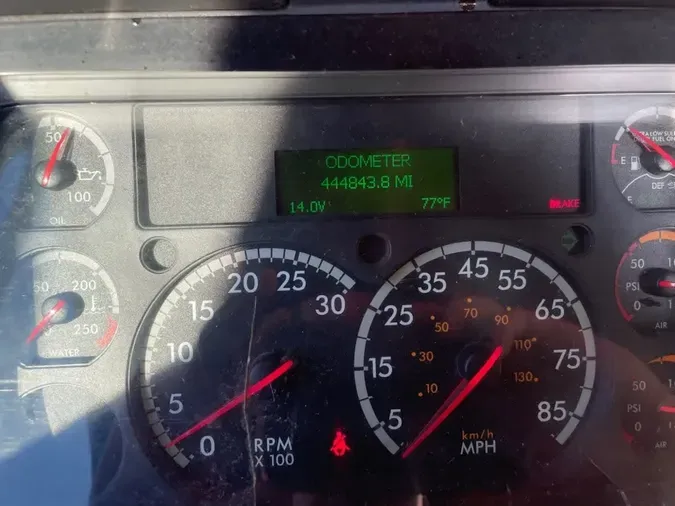 2018 FREIGHTLINER/MERCEDES CASCADIA 125c37cfceed2f00a6661fbcd3494c86a98