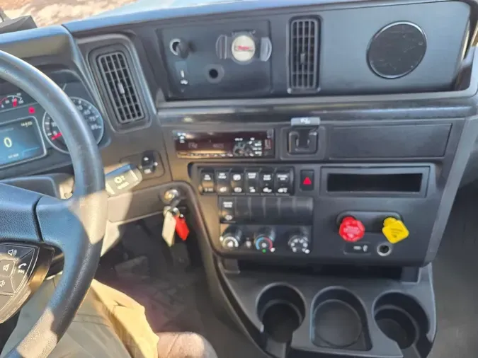 2019 NAVISTAR INTERNATIONAL LT625 DAYCAB T/Ac385a5d2d1f4a80e52e42abb67763d31