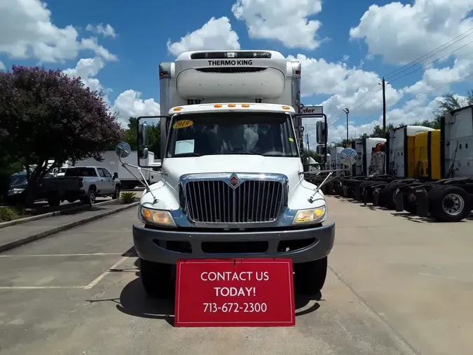 2019 NAVISTAR INTERNATIONAL 4300
