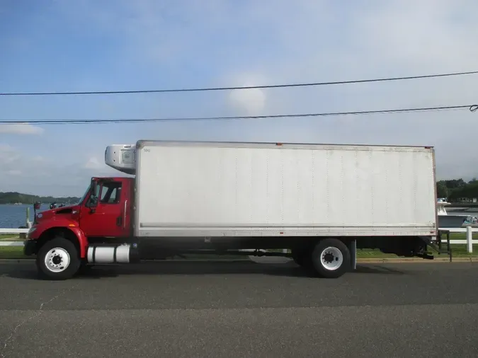 2018 INTERNATIONAL 4300
