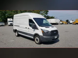 2017 FORD MOTOR COMPANY TRAN250