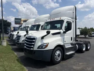 2021 FREIGHTLINER CA126