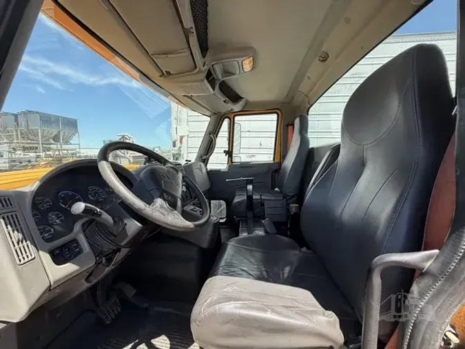 2011 INTERNATIONAL WORKSTAR 7600