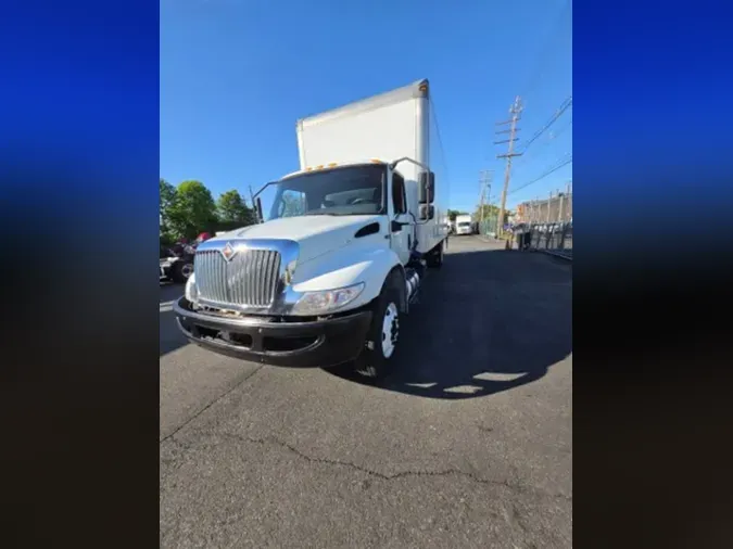 2020 NAVISTAR INTERNATIONAL MV607 (4X2)