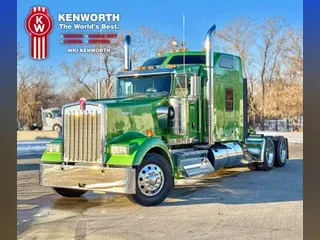 2025 KENWORTH W900L