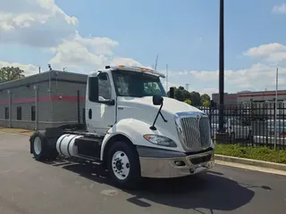 2019 NAVISTAR INTERNATIONAL RH613 DAYCAB S/A