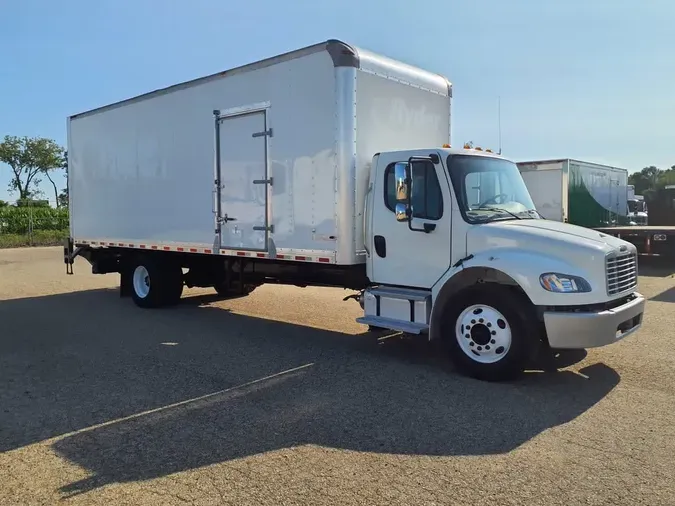 2019 FREIGHTLINER/MERCEDES M2 106