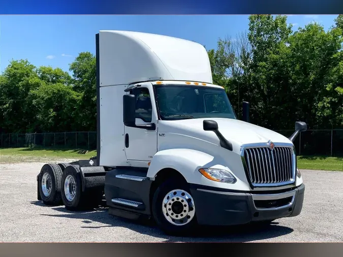 2021 INT LT625 6x4c3a83e48fd6185bf992d36b55d794bfa