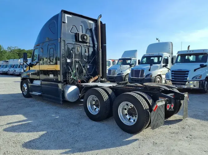 2020 FREIGHTLINER CASCADIA 125