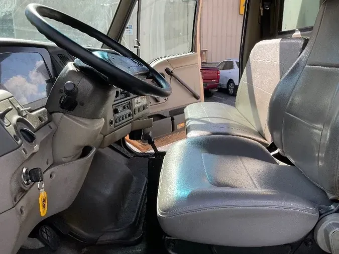 2006 STERLING TRUCK CORP ACTERRA