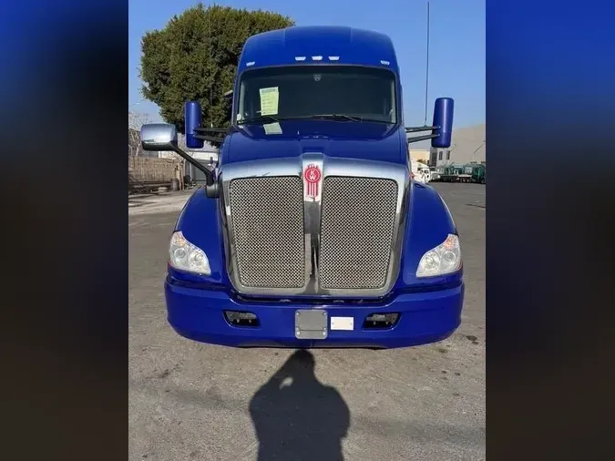 2021 Kenworth T680