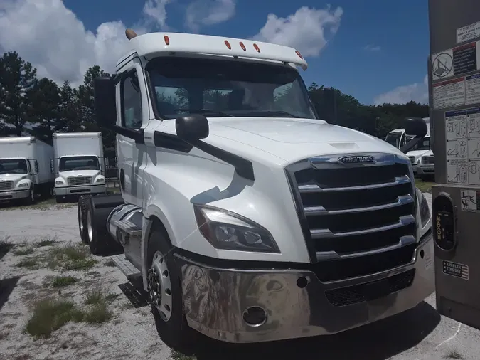 2019 FREIGHTLINER/MERCEDES NEW CASCADIA PX12664