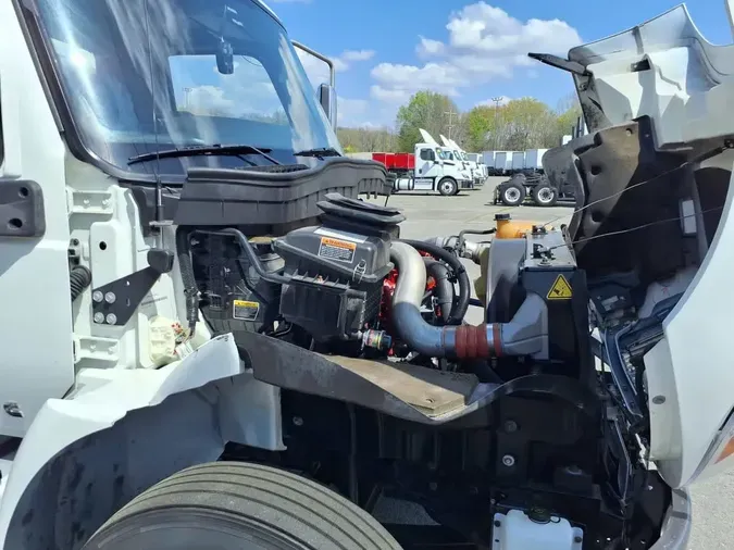 2020 NAVISTAR INTERNATIONAL MV607 (4X2)