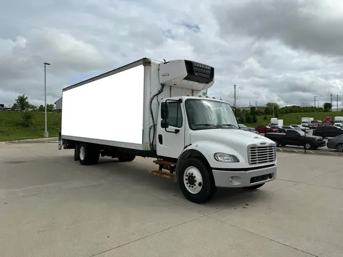 2022 Freightliner BUSINESS CLASS M2 106