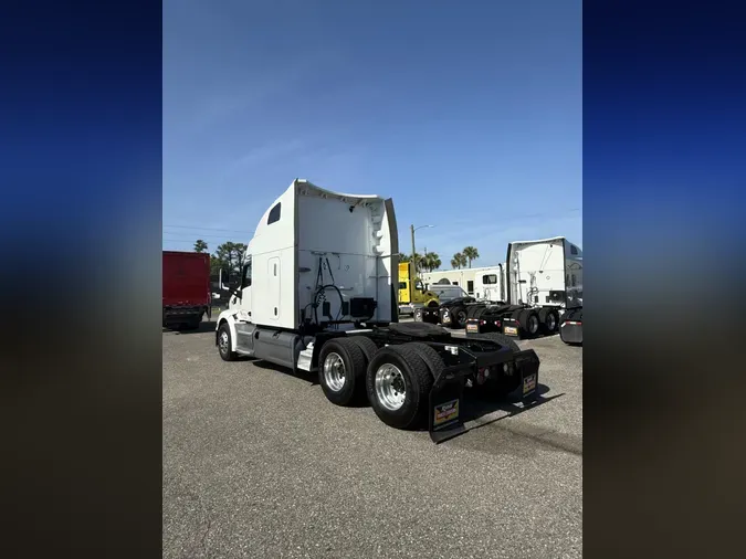 2020 Peterbilt 579
