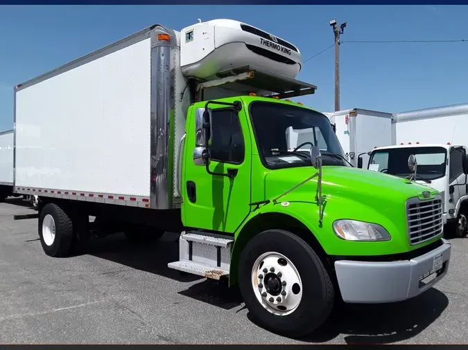 2019 FREIGHTLINER M2 106