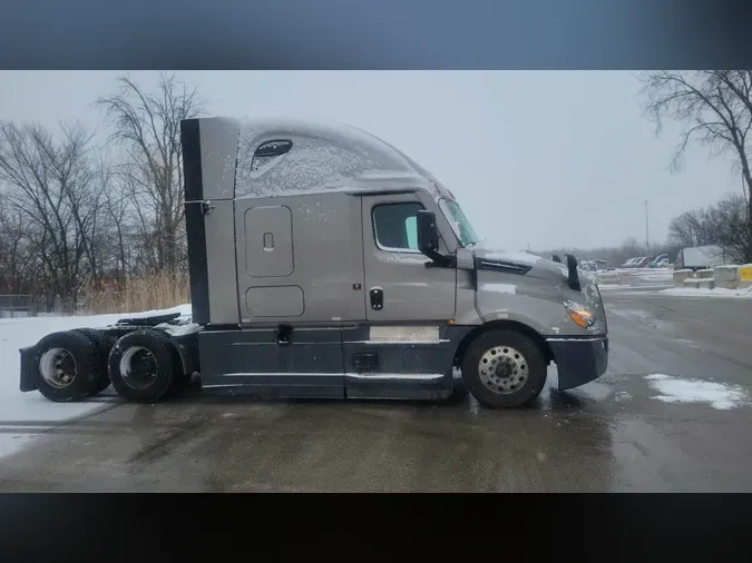 2024 Freightliner Cascadia