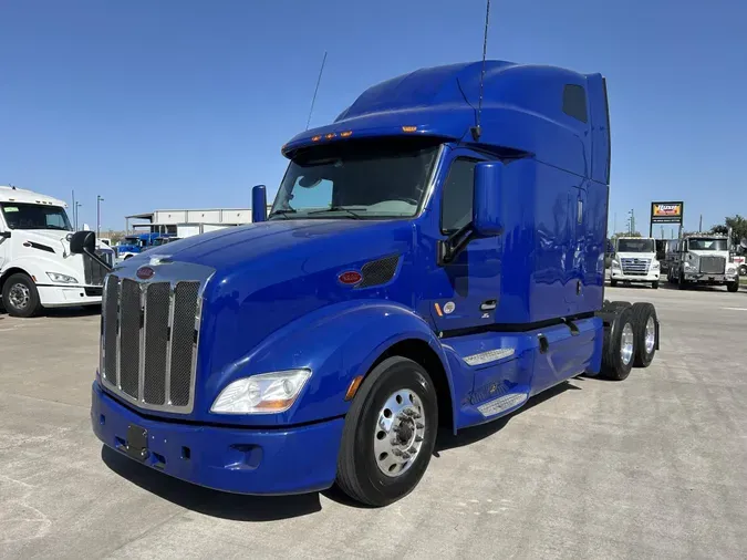 2022 Peterbilt 579