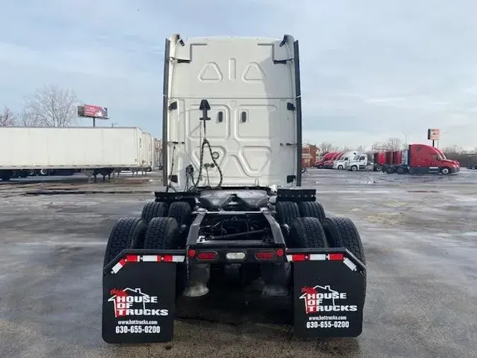 2020 Freightliner Cascadia