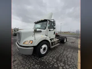 2017 FREIGHTLINER/MERCEDES M2-112