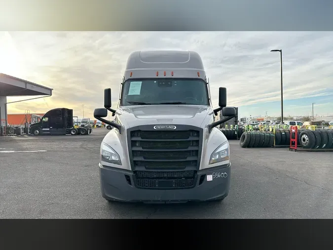 2023 Freightliner Cascadia