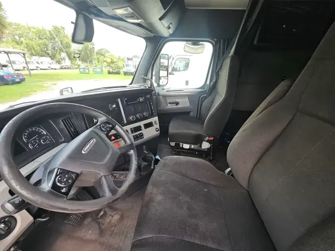 2020 FREIGHTLINER/MERCEDES NEW CASCADIA PX12664
