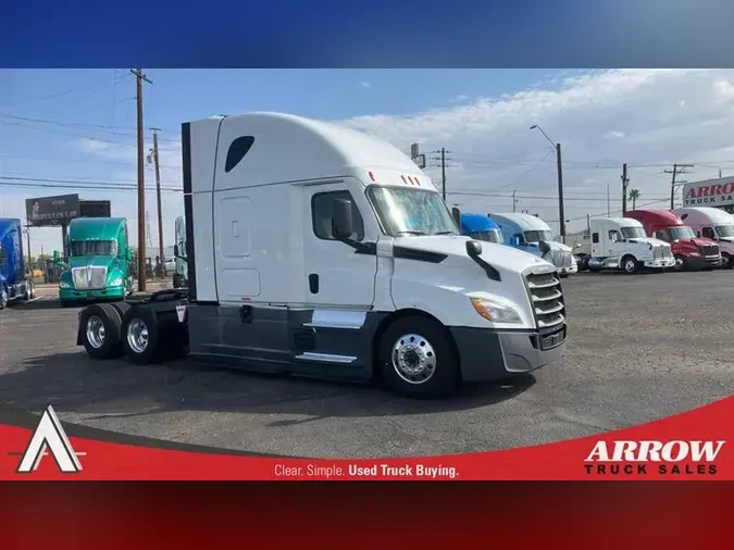 2020 FREIGHTLINER CA126