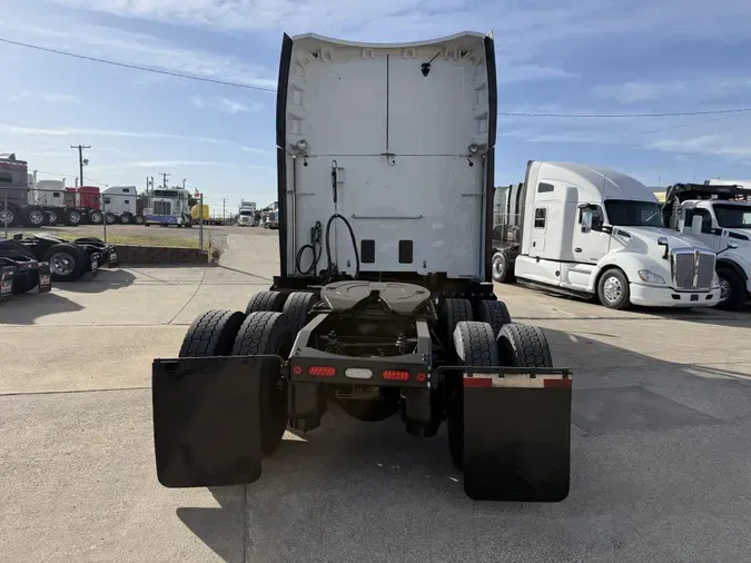 2021 Peterbilt 579