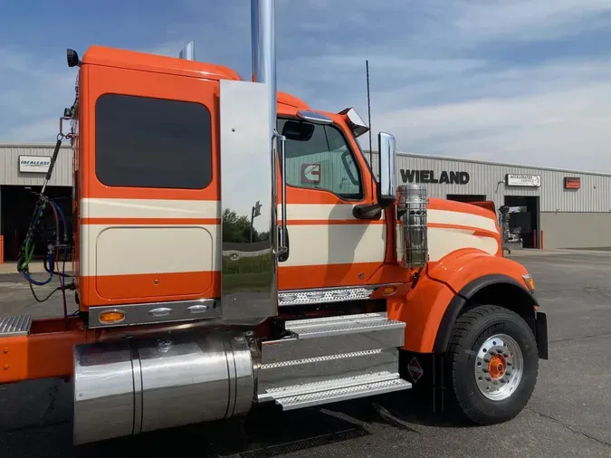 2026 International HX520
