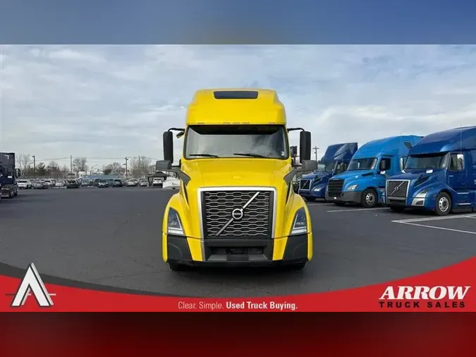 2021 VOLVO VNL64T760