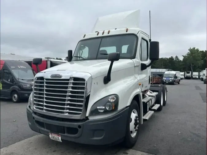 2019 FREIGHTLINER/MERCEDES CASCADIA 125c3d896d0debdc40c925d325316da3d5d