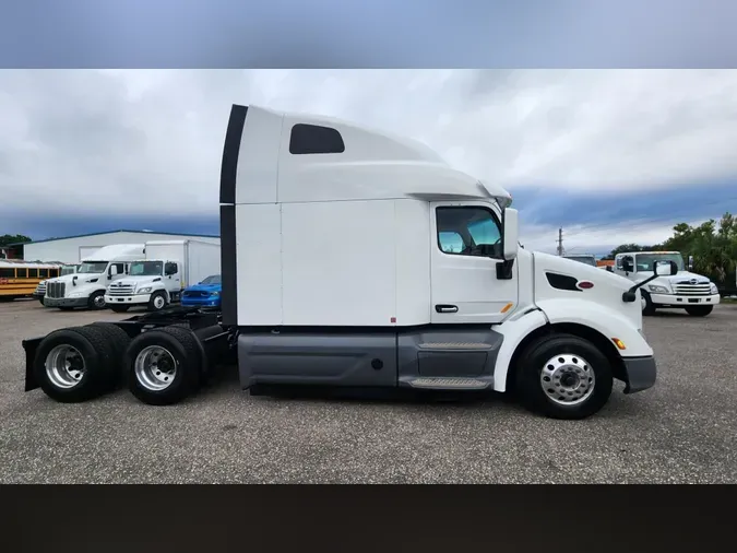2021 Peterbilt 579