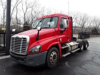 2019 FREIGHTLINER/MERCEDES CASCADIA 125