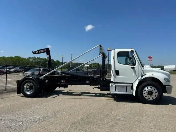 2018 Freightliner M2 106c3def2db401dc8f65c5788fa710bebda