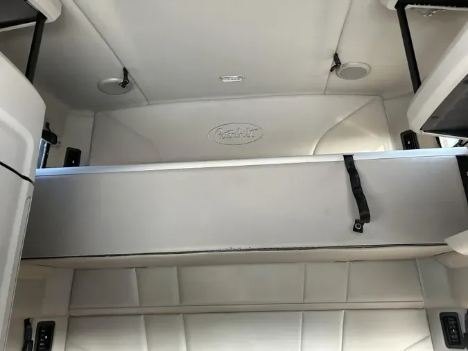 2021 Peterbilt 579