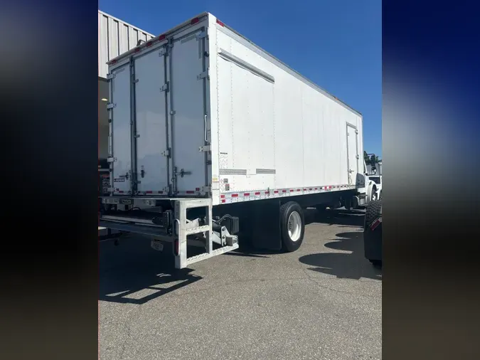 2020 FREIGHTLINER/MERCEDES M2 106
