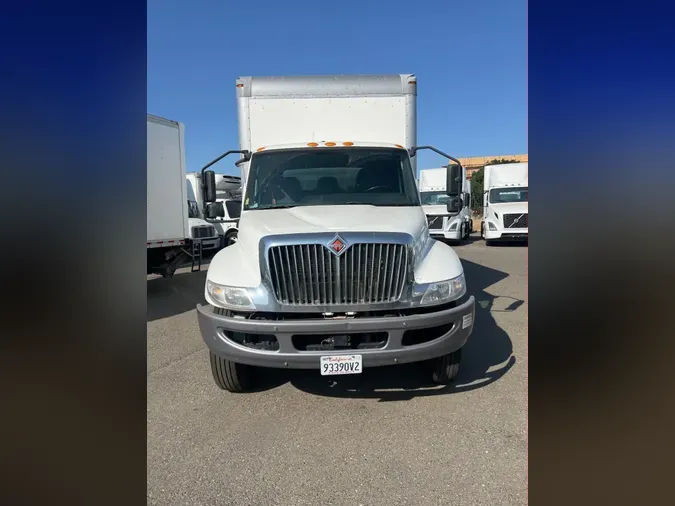 2020 NAVISTAR INTERNATIONAL MV607 (4X2)