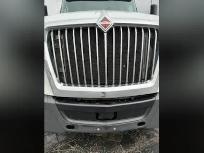 2019 International LT625
