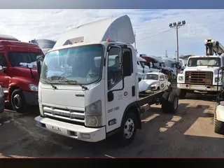 2009 ISUZU NPR