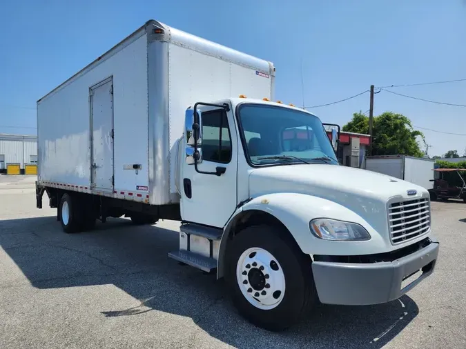 2019 FREIGHTLINER M2 106
